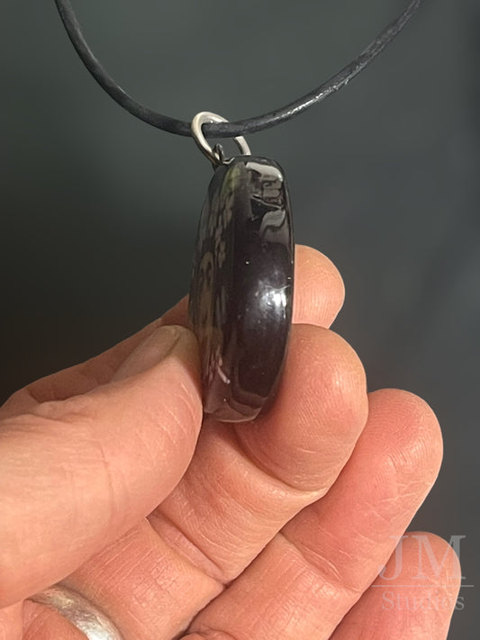 Frida Pendant 1.25”