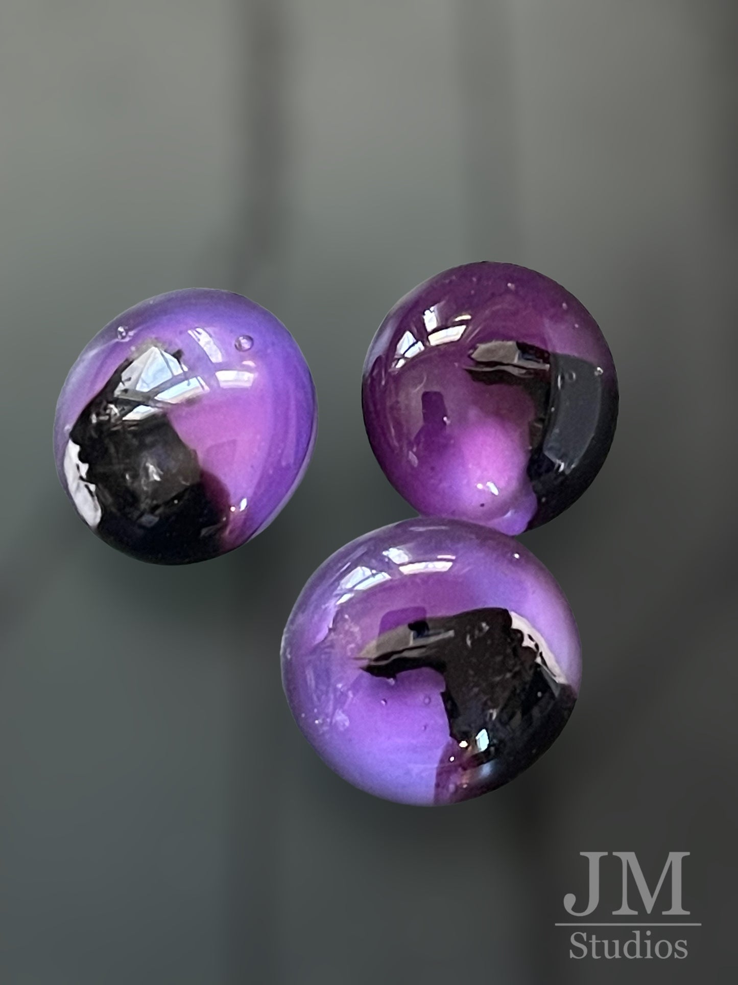Raven Buttons