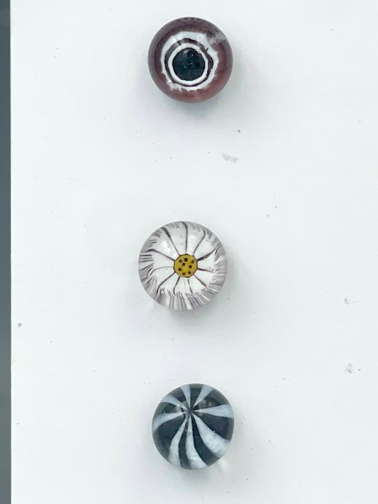 Whimsical black and white buttons 3 set 11mm