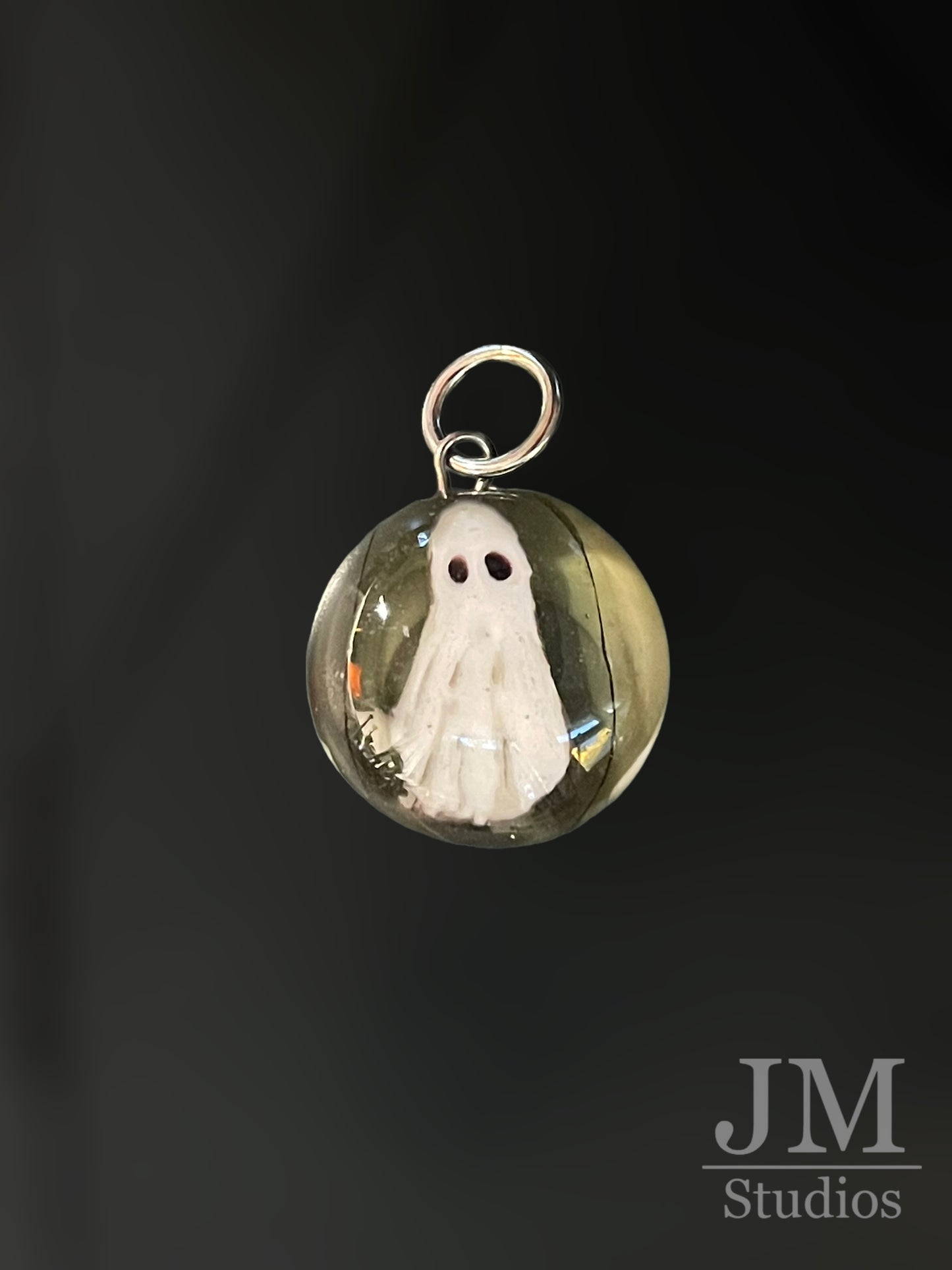 Ghost Pendant (B) 24mm
