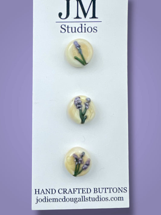 Lavender Buttons 15mm