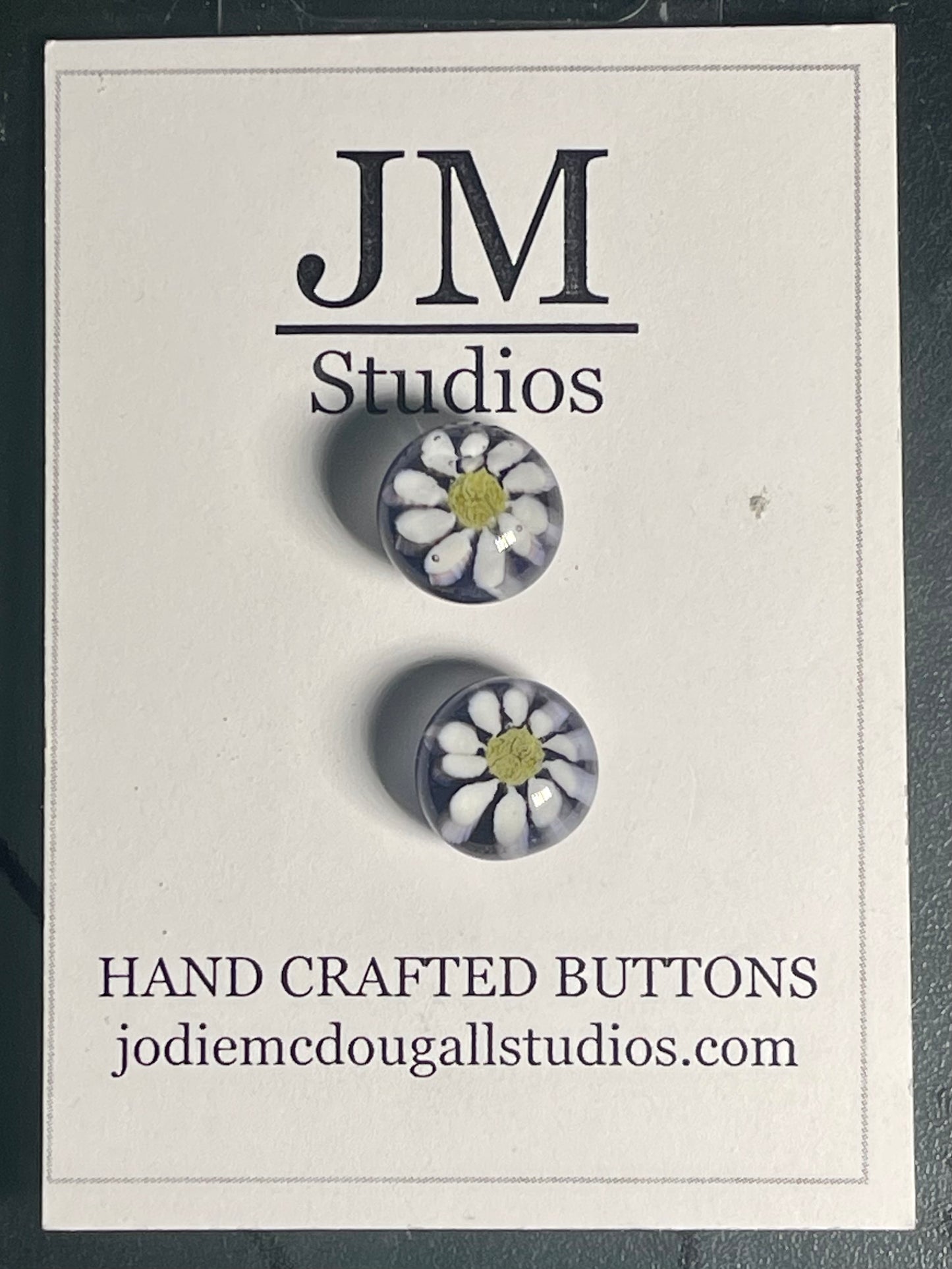 Daisy Button 10mm