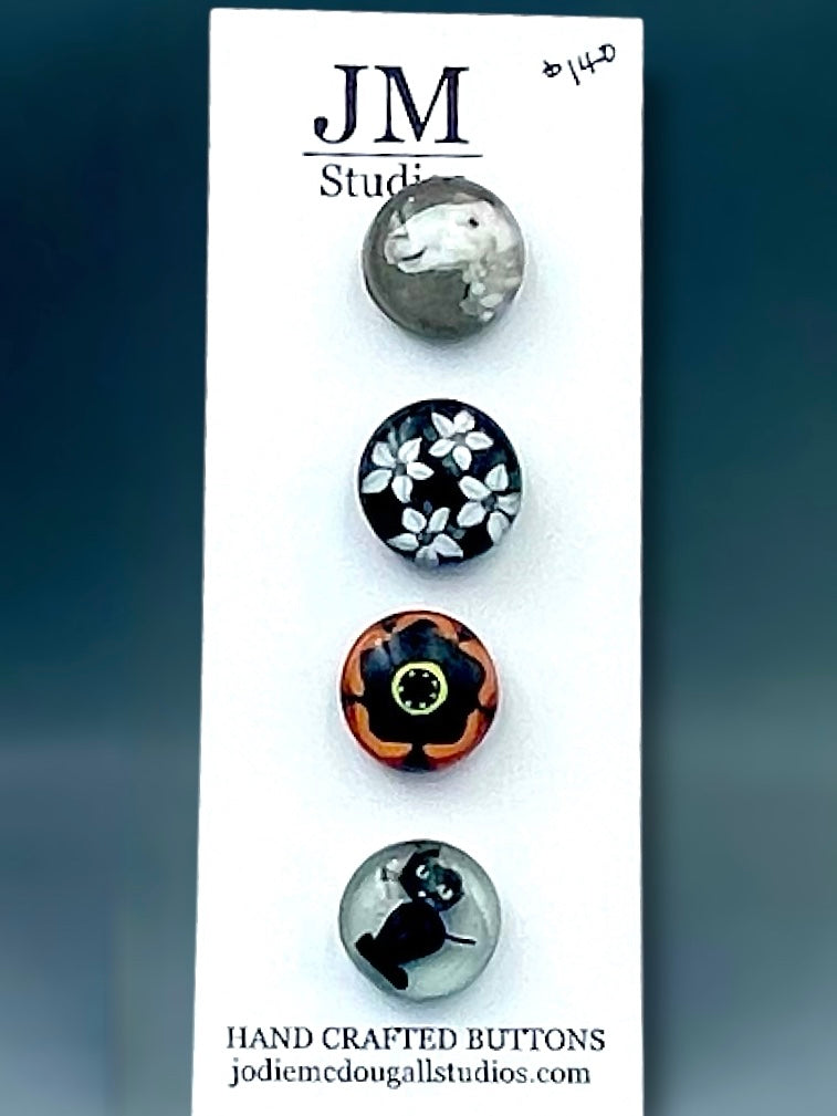 End of days Button set 20mm