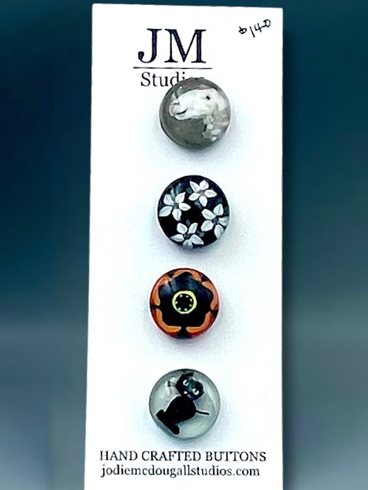 End of days Button set 20mm