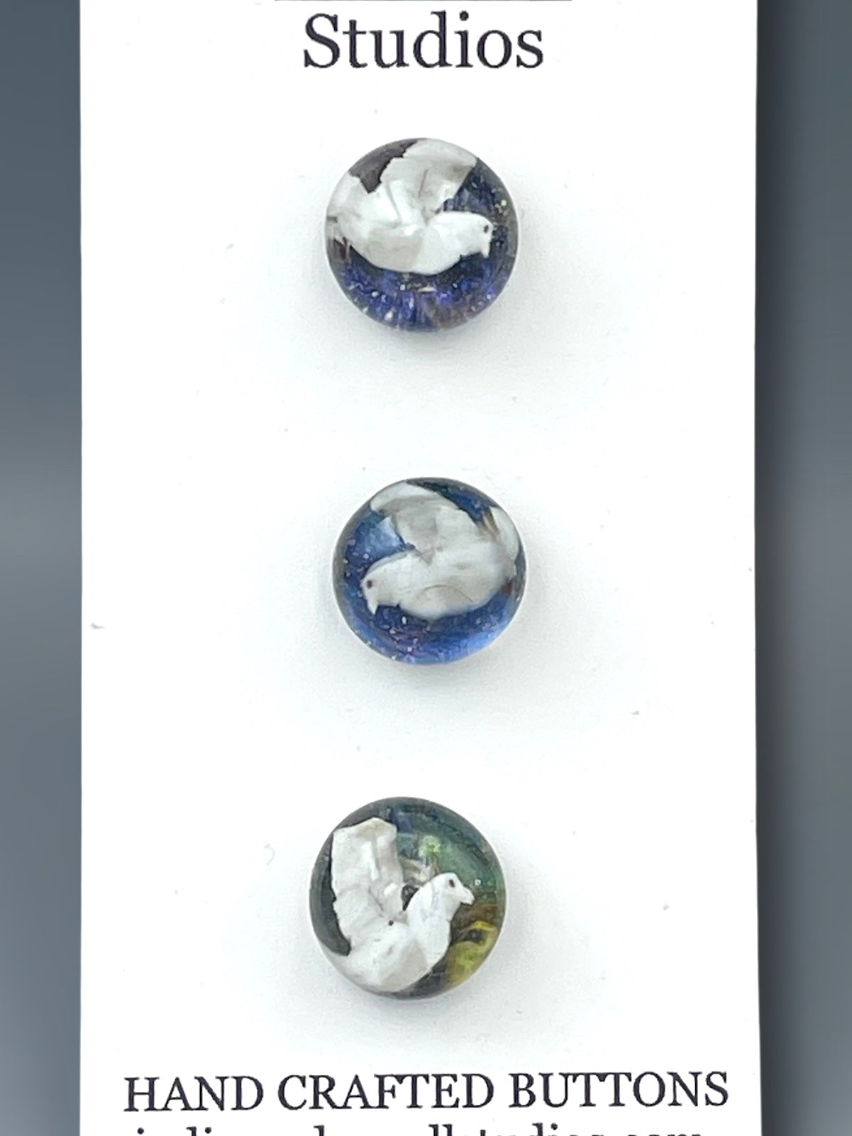 Peace Dove Button Set 15mm