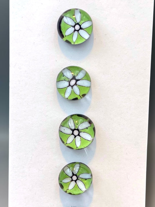 Green Twirl 15mm 5 button set